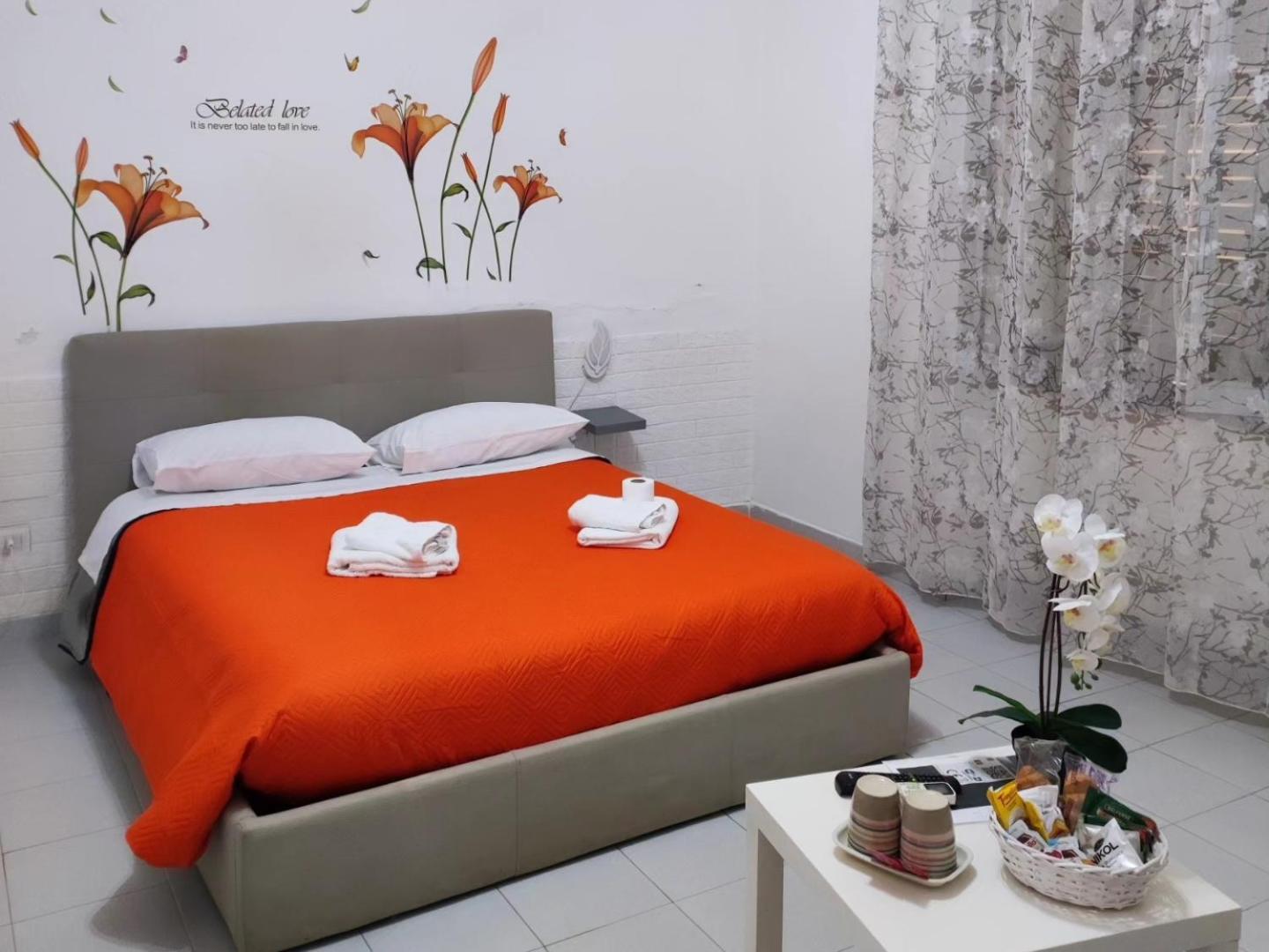 Le Tre Orchidee Bed and Breakfast Σαλέρνο Εξωτερικό φωτογραφία