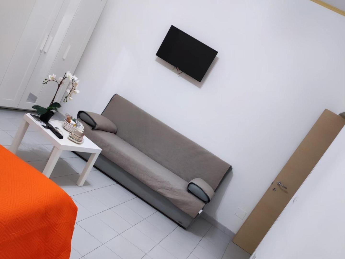 Le Tre Orchidee Bed and Breakfast Σαλέρνο Εξωτερικό φωτογραφία